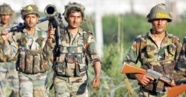 ভারতীয় সেনাদের জন্য ‘সুন্দরী নারীর ফাঁদ’ পেতেছে পাকিস্তান