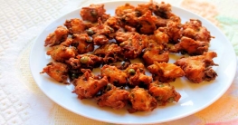 ইফতারে সুস্বাদু আলু পাকোড়া