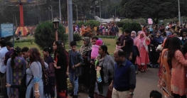 ‘ঘোড়ায় না চ‌ড়ে বা‌ড়ি যা‌ব না’‌