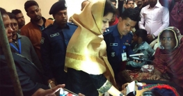 সেই পুলিশের স্ত্রীকে এক লাখ টাকা দিলেন মাশরাফির স্ত্রী সেই পুলিশের স্ত্রীকে এক লাখ টাকা দিলেন মাশরাফির স্ত্রী