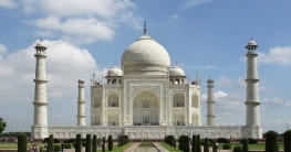তাজমহল ভ্রমণে লাগবে ১৩শ রুপি