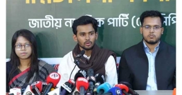 কোনো কোনো রাজনৈতিক দল অস্ত্রের মজুত করছে: আসিফ মাহমুদ