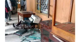 সুপ্রিম কোর্ট বারে বিএনপিপন্থী আইনজীবীদের ভাঙচুর সুপ্রিম কোর্ট বারে বিএনপিপন্থী আইনজীবীদের ভাঙচুর