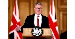 হামলায় যুক্ত না হওয়ার সিদ্ধান্তে অটল ব্রিটিশ প্রধানমন্ত্রী