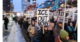 ট্রাম্পের অভিবাসন নীতির বিরুদ্ধে ব্যাপক বিক্ষোভ