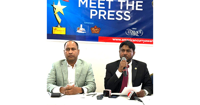 ২০২৪ সালের জুলাইয়ে কারী অ্যাওয়ার্ডের সংবাদ সম্মেলনে খলিল ও এনাম। ২০২৪ সালের জুলাইয়ে কারী অ্যাওয়ার্ডের সংবাদ সম্মেলনে খলিল ও এনাম।