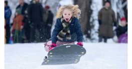 যুক্তরাষ্ট্রে রেকর্ড তুষারপাত, ৫ হাজারের বেশি ফ্লাইট বাতিল