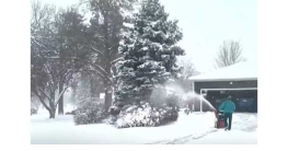 তুষারঝড়ে বিপর্যস্ত যুক্তরাষ্ট্র