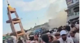 পাকিস্তানে বিক্ষোভস্থলের মাঝে আত্মঘাতী বোমা হামলা, নিহত ৭