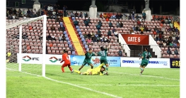 ২ লাল কার্ড, ৫ গোলের ম্যাচে বাংলাদেশের নাটকীয় জয়