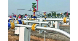 গ্যাসচোরেরা কাজ করছে মিলেমিশে