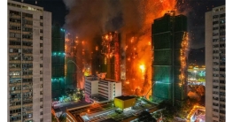 হংকংয়ে বহুতল আবাসিক ভবনে ভয়াবহ আগুন, নিহত বেড়ে ১৩