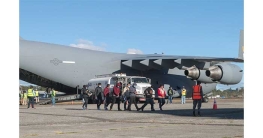 শেকল পরিয়ে ফেরত আরও ৩১ বাংলাদেশিকে শেকল পরিয়ে ফেরত আরও ৩১ বাংলাদেশিকে