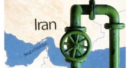 হরমুজ প্রণালী বন্ধে তেলের দাম বাড়ল ১০ শতাংশ হরমুজ প্রণালী বন্ধে তেলের দাম বাড়ল ১০ শতাংশ