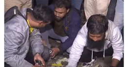 খুলনায় অস্ত্র তৈরির কারখানার সন্ধান খুলনায় অস্ত্র তৈরির কারখানার সন্ধান