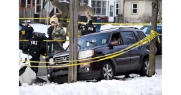 যুক্তরাষ্ট্রের অভিবাসনবিরোধী অভিযানের সময় গুলি, নারী নিহত