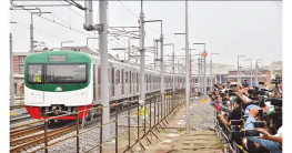 মেট্রোরেলে প্রথম দিন যেসব সমস্যা ধরা পড়লো