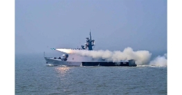 বঙ্গোপসাগরে মিসাইল উৎক্ষেপণে শেষ হলো নৌবাহিনীর সমুদ্র মহড়া