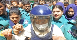 ঘটনার সময় নুসরাত ফারিয়া কানাডায় ছিলেন: আইনজীবী