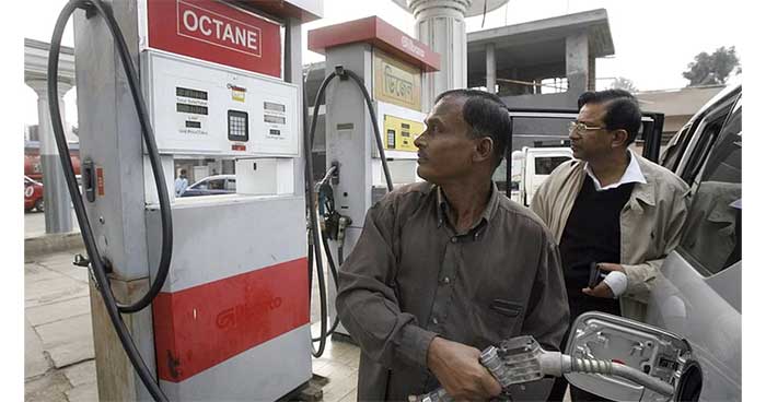 জ্বালানি তেলের দাম লিটারপ্রতি বাড়লো ২ টাকা