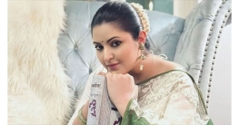 পরীমনির বাড়িতে শিক্ষার্থীদের ভিড়!