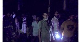 বিএসএফের পুশইন ঠেকাল মানবপ্রাচীর