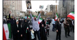 ট্রাম্পের ক্ষমতা দখলের আহ্বানকে বৃদ্ধাঙ্গুলি দেখালেন ইরানিরা