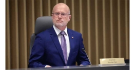 মিডিয়ার লাইসেন্স বাতিলের  হুমকি ট্রাম্প প্রশাসনের