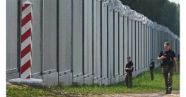 ট্যানেল দিয়ে ইউরোপে অনুপ্রবেশ, বাংলাদেশিসহ আটক ১৩০ ট্যানেল দিয়ে ইউরোপে অনুপ্রবেশ, বাংলাদেশিসহ আটক ১৩০