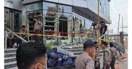 উত্তরায় রিকশাচালককে হত্যার গুজবে বিপণিবিতানে ভাঙচুর,গ্রেপ্তার ১২ উত্তরায় রিকশাচালককে হত্যার গুজবে বিপণিবিতানে ভাঙচুর,গ্রেপ্তার ১২